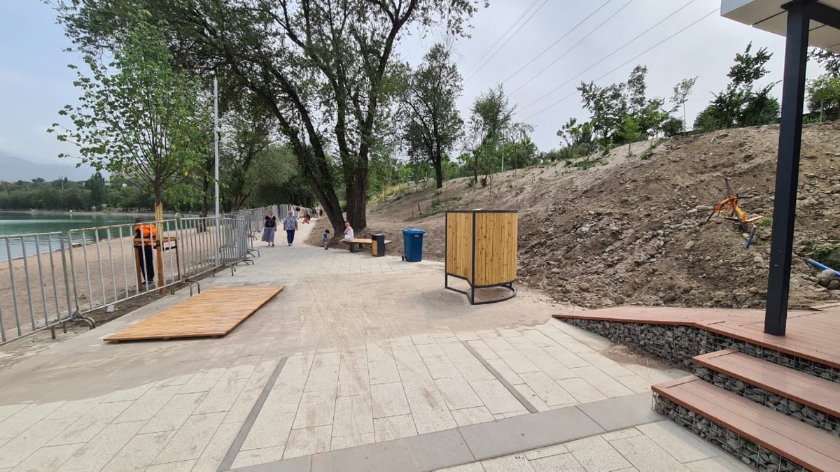 Сайран в Алматы: когда заработают туалеты и появятся ли парковки