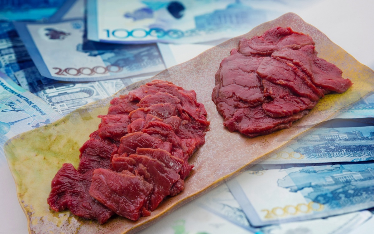 Сколько стоит конина в городах Казахстана