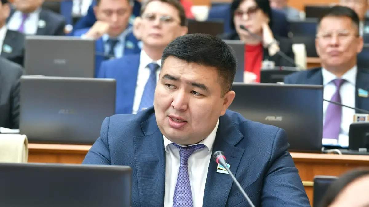 Елнур Бейсенбаев назначен заведующим Отделом внутренней политики Администрации Президента