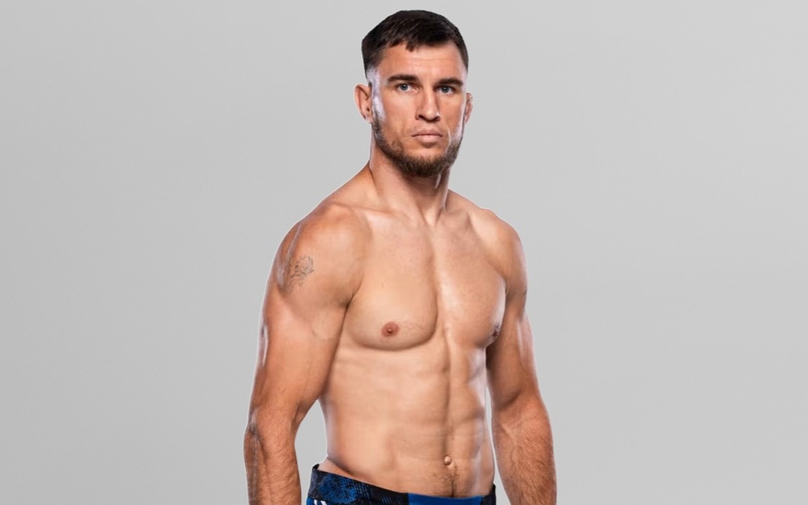 Казахстанец впервые получил бонусы от UFC и продлил контракт