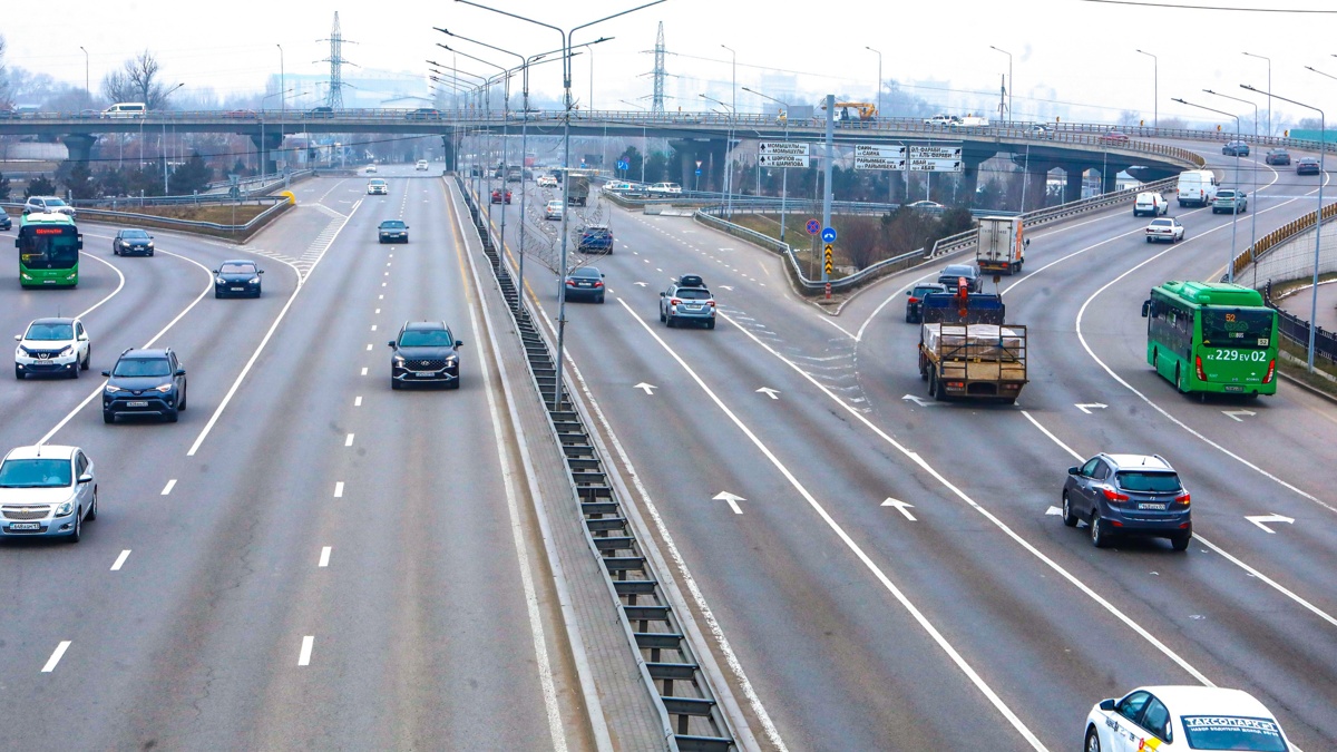 Цифровая платформа управления автопотоками должна заработать до конца года — Токаев