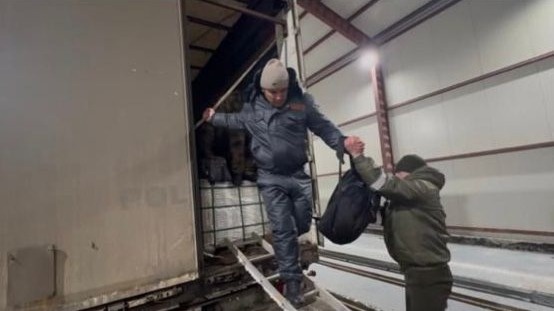 18 иностранцев пытались незаконно пересечь границу Казахстана в транзитном транспорте