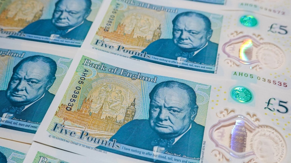Британцы хотят видеть на банкнотах животных, а не исторических личностей