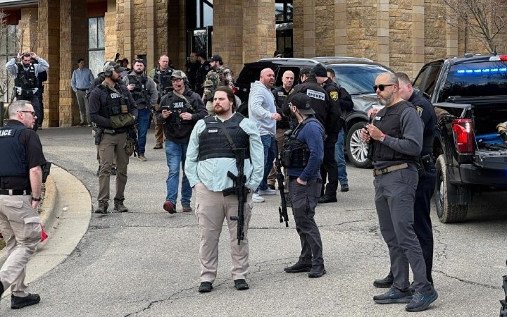 Нападение на синагогу в США: подозреваемый убит