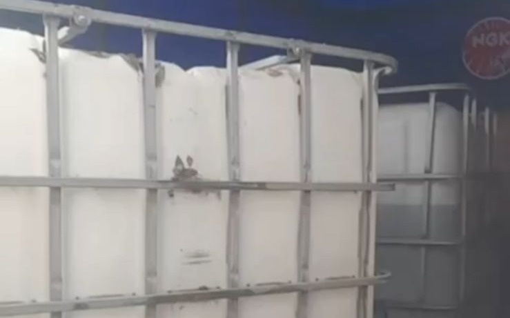 Около тонны спиртосодержащей жидкости обнаружили в «Газели» в Усть-Каменогорске