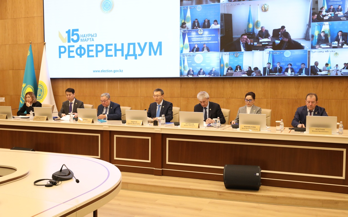 106 нарушений закона о референдуме выявили в Казахстане