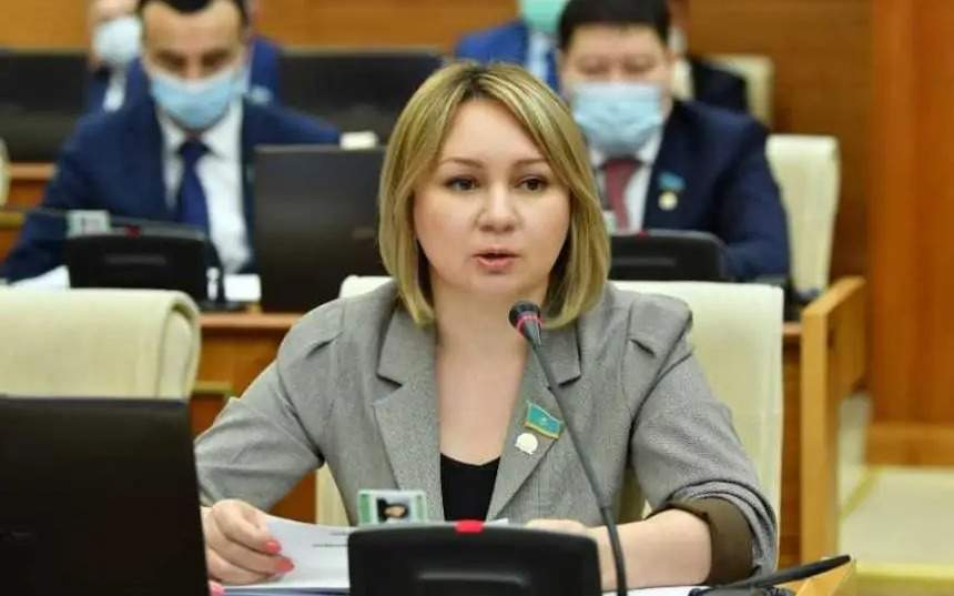 Снежанна Имашева назначена Уполномоченным по вопросам семьи в РК