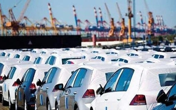 Грузия пересмотрела правила импорта автомобилей старше шести лет