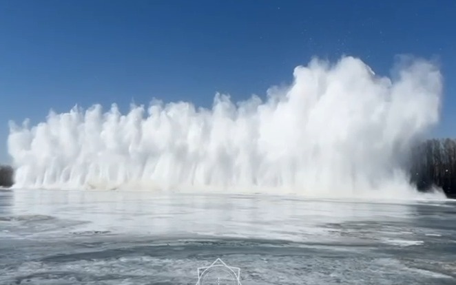 Еще на одной реке в ВКО взорвали лед