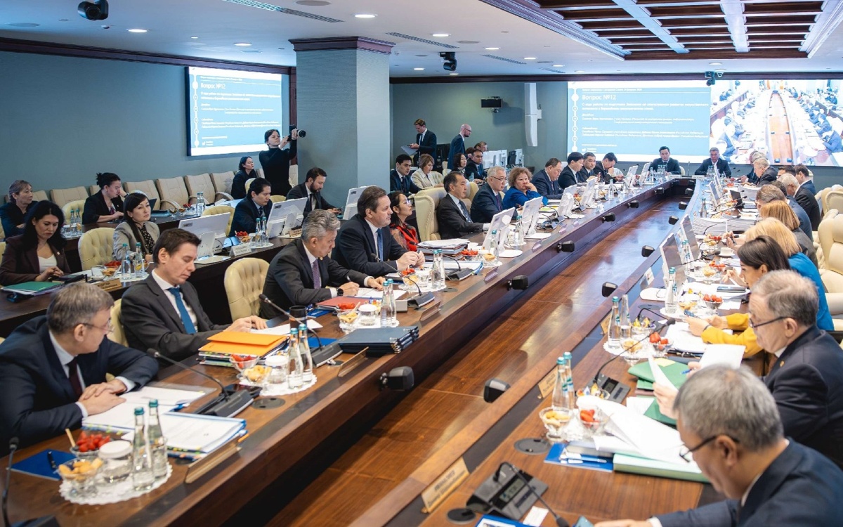 ЕАЭС утвердил казахстанский техрегламент по безопасности лакокрасочных материалов