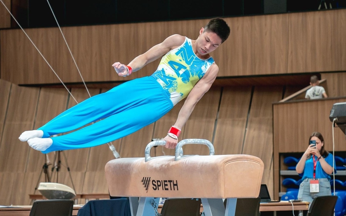 Зейнолла Идрисов взял серебро на Кубке мира по гимнастике в Турции