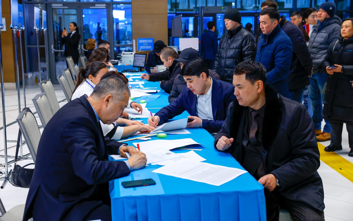 Предварительная явка на референдуме по новой Конституции достигла 64,43%