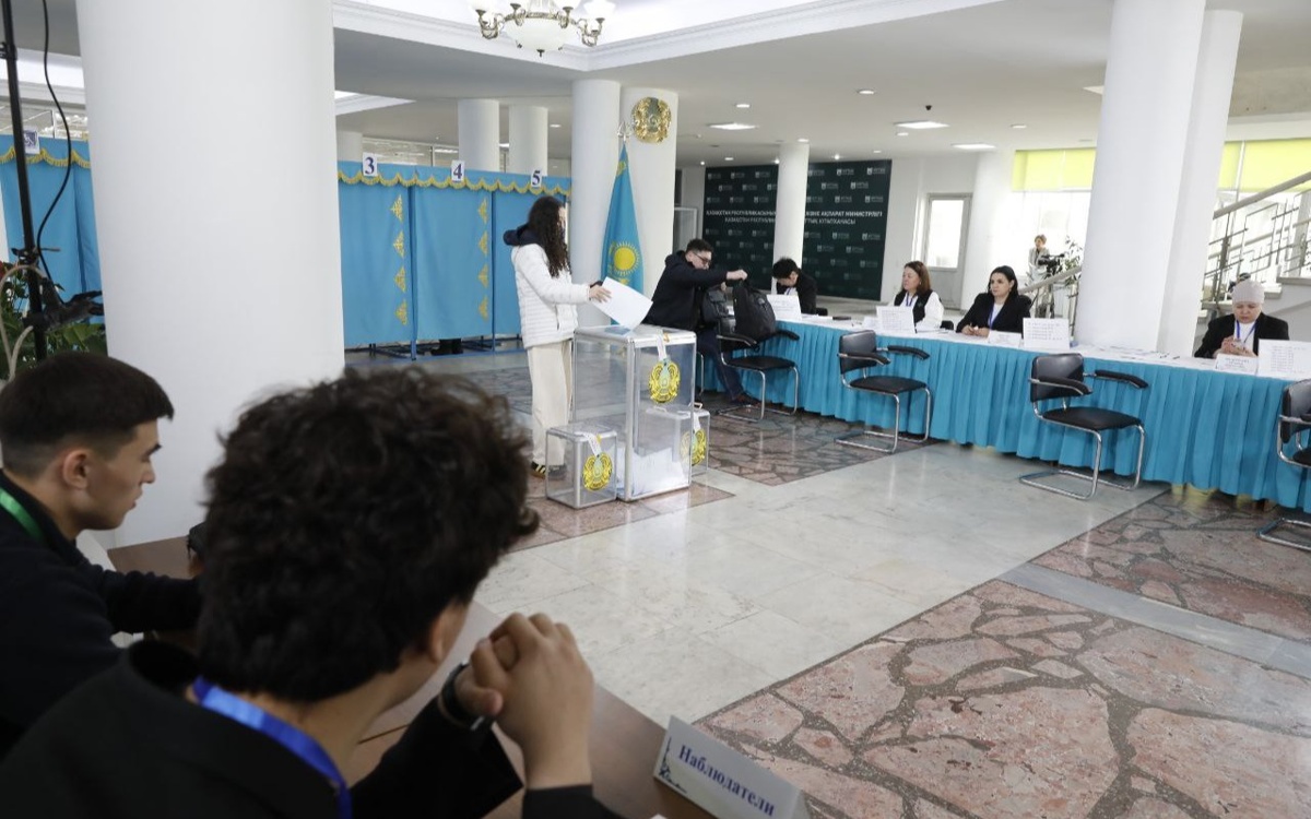 70,98% казахстанцев проголосовали на референдуме по новой Конституции