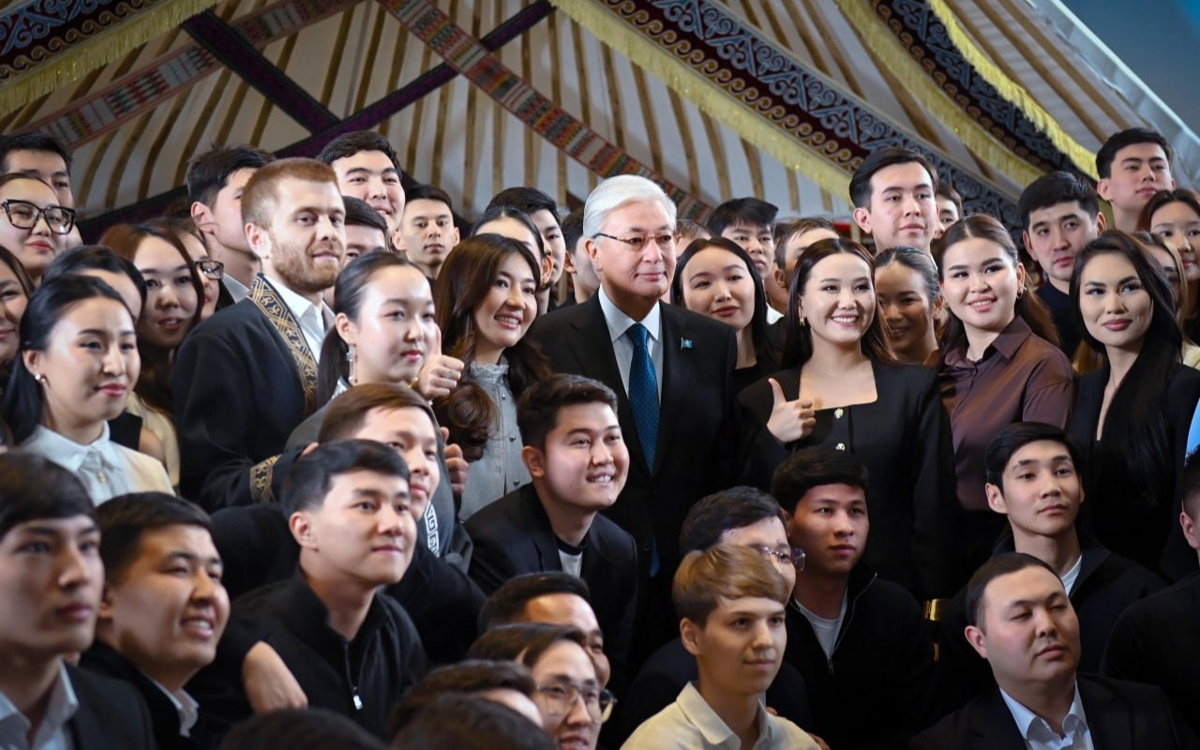 Отныне 15 марта будет отмечаться как День Конституции — Касым-Жомарт Токаев