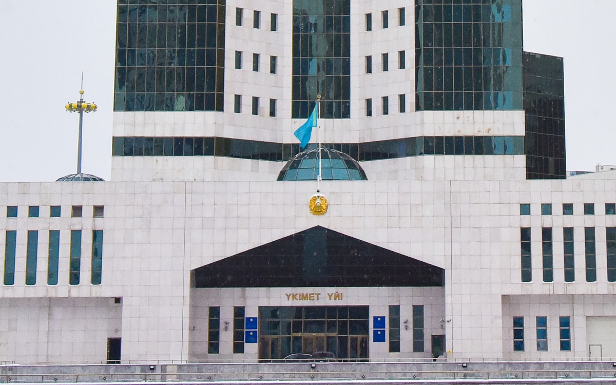 Правительство РК обсудит вопросы перехода к новой Конституции