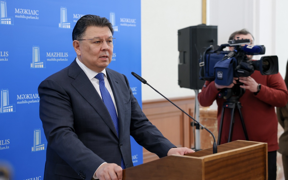 Что даст Казахстану рост цен на нефть — Канат Бозумбаев