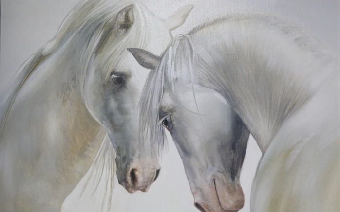 В Астане проходит выставка «Ак-жорга» — лошади как живые портреты