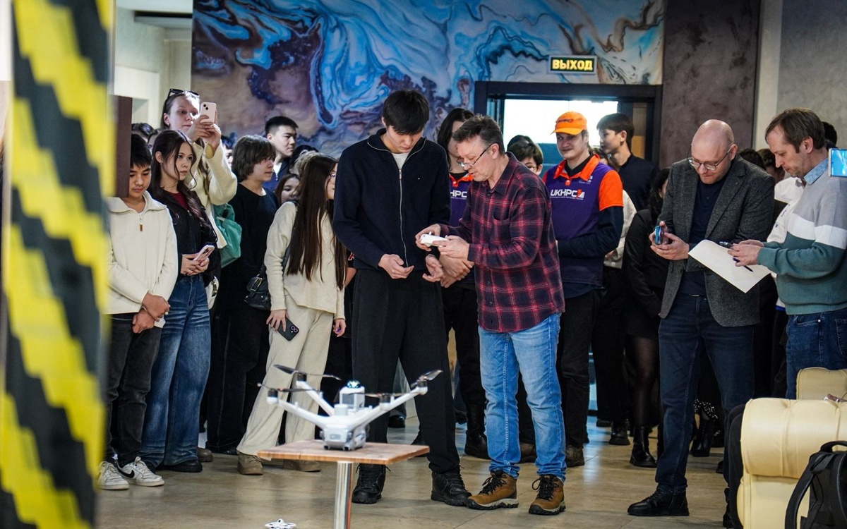 Молодежь устроила гонки дронов в Усть-Каменогорске в рамках празднования Наурыза