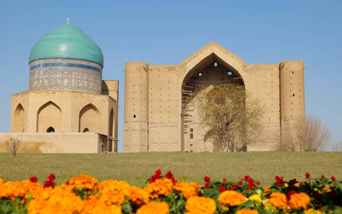 Орден Ходжи Ахмеда Яссауи включат в перечень госнаград