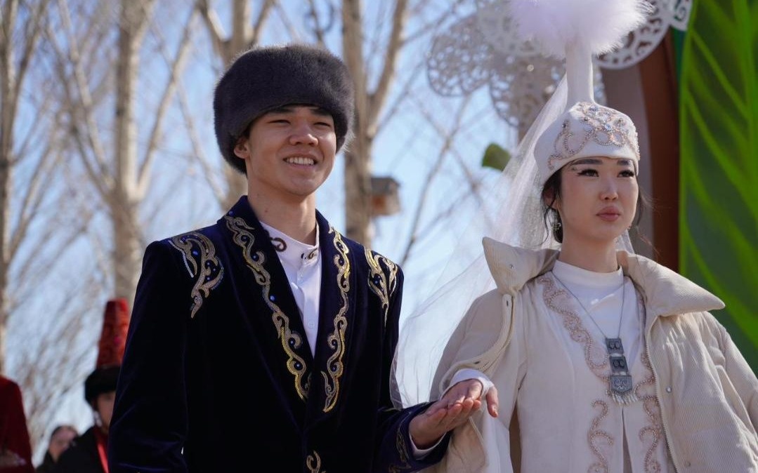 Наурыз в Астане: массовая регистрация браков прошла в столице