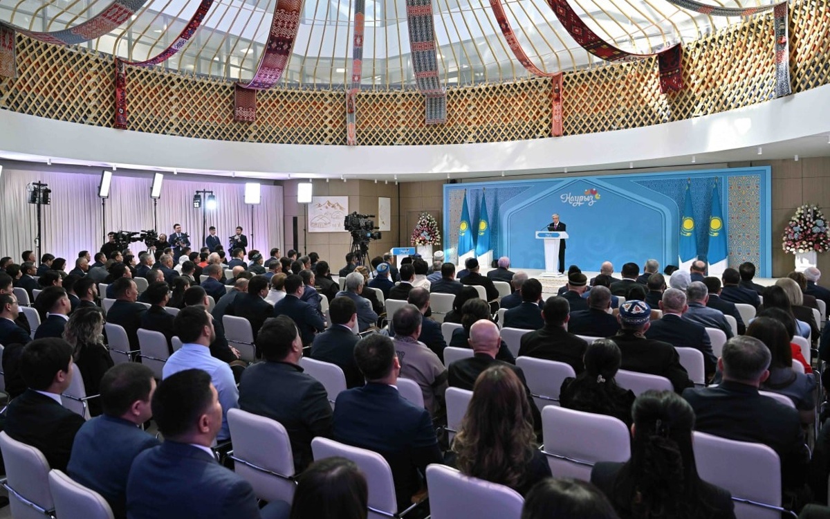 Президент-отметил-историческую-роль-Туркестана-в-судьбе-казахского-народа