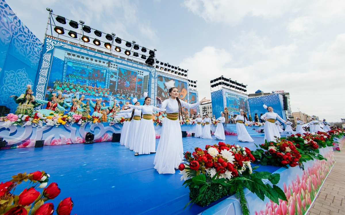 В Атырау масштабно отпраздновали Наурыз мейрамы