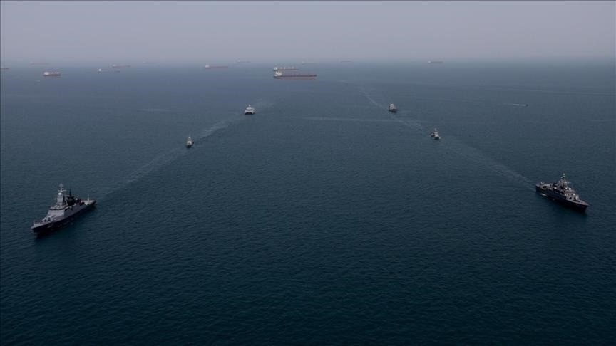 Иран угрожает полностью закрыть Ормузский пролив