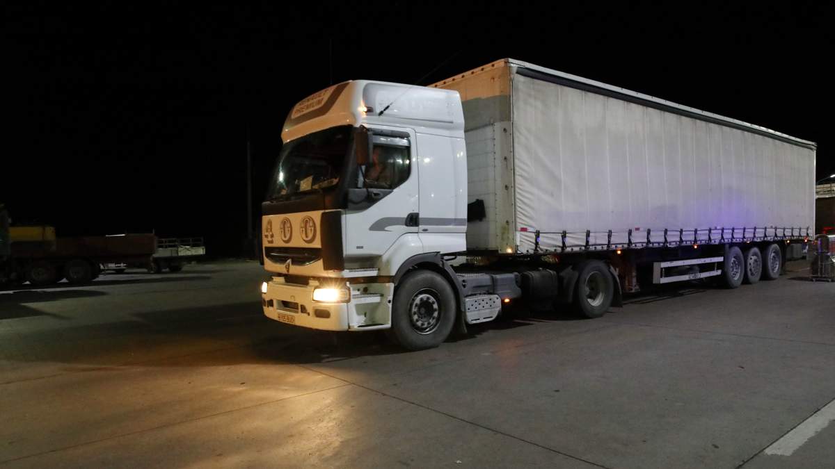 Пункт пропуска «Желкуар» приостановил пропуск автомобилей