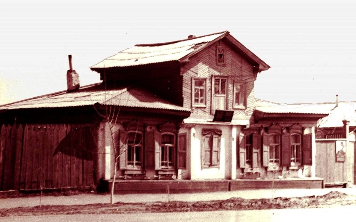 История дома с мезонином в Павлодаре, где с тальянкой пела знаменитая Майра Уаликызы
