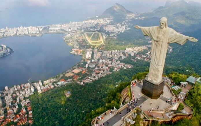 Сенат Бразилии одобрил законопроект о женоненавистничестве