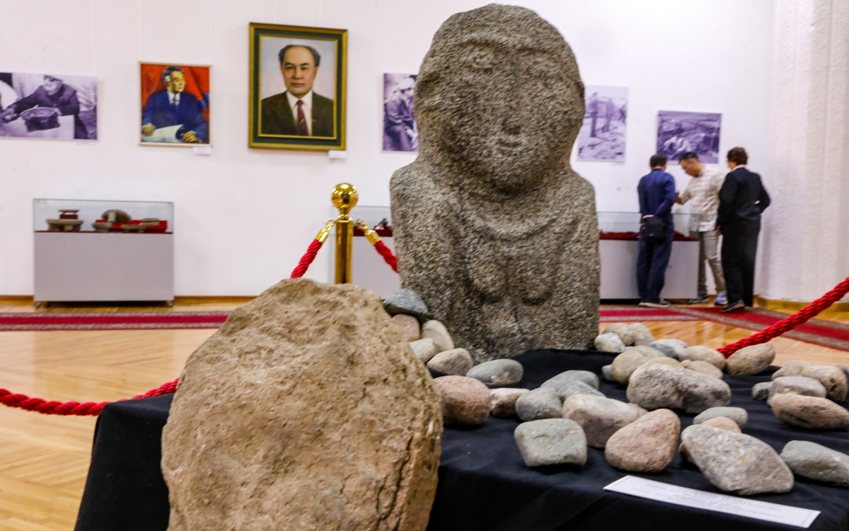 От эпохи бронзы до средневековья: уникальные археологические находки показали в Алматы