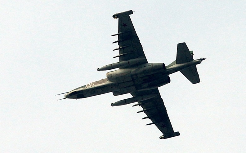 Два боеприпаса выпали с российского военного самолета в Кыргызстане