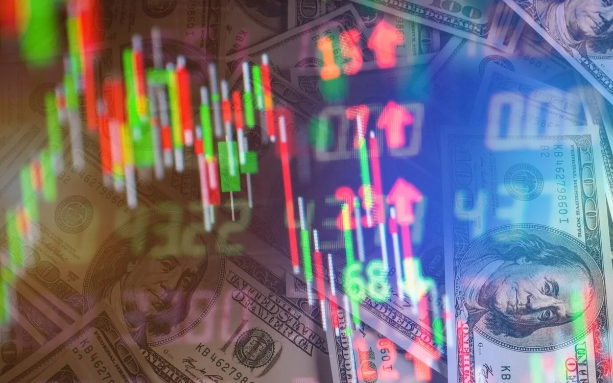 Курсы валют в обменниках Астаны и Алматы на 3 апреля