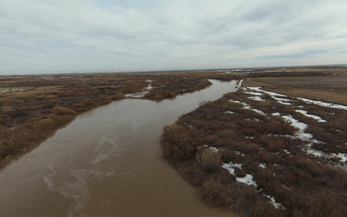 Астанинское водохранилище: безопасный пропуск воды обеспечен в селе Жибек жолы