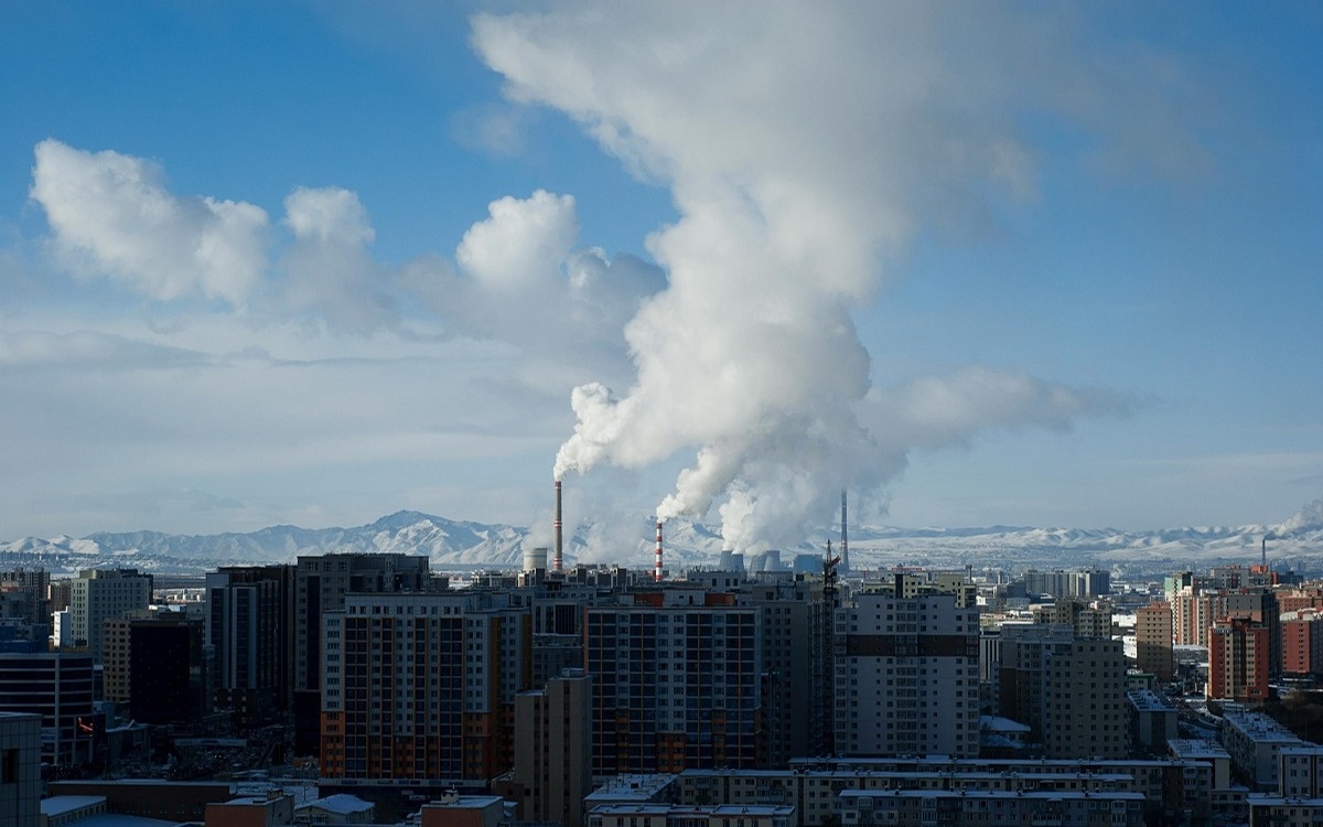 Синоптики предупреждают жителей Алматы, Атырау и Актобе