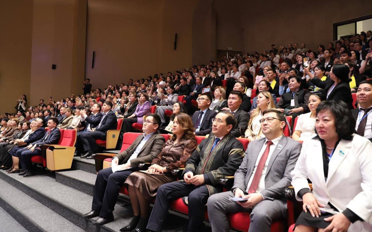 Методисты со всей страны собрались в Мангистау для трансформации образования