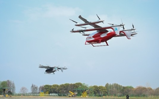 Казахстанцам показали аэротакси, которые будут летать между городами Алатау и Алматы