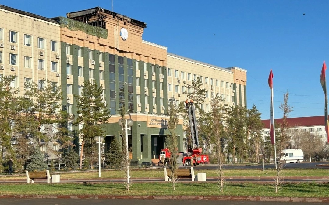 Акимат Актюбинской области сегодня работает в дистанционном режиме