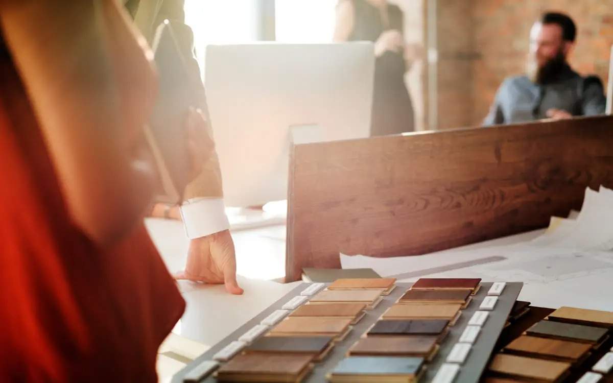 Павлодарцы потеряли миллионы тенге после заказа мебели