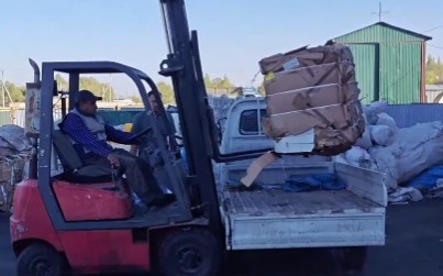 От мусора к бизнесу: житель Туркестанской области превратил отходы в источник дохода