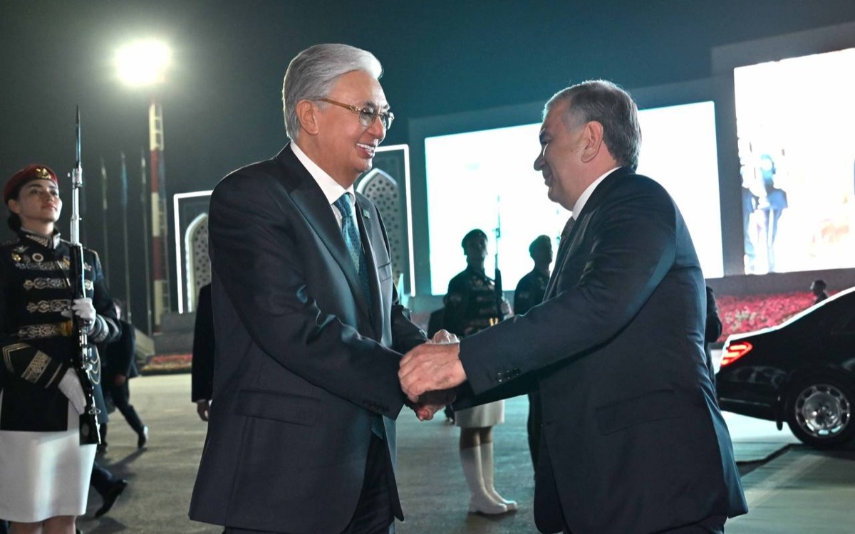 Президент Узбекистана проводил Президента Казахстана по завершении рабочего визита