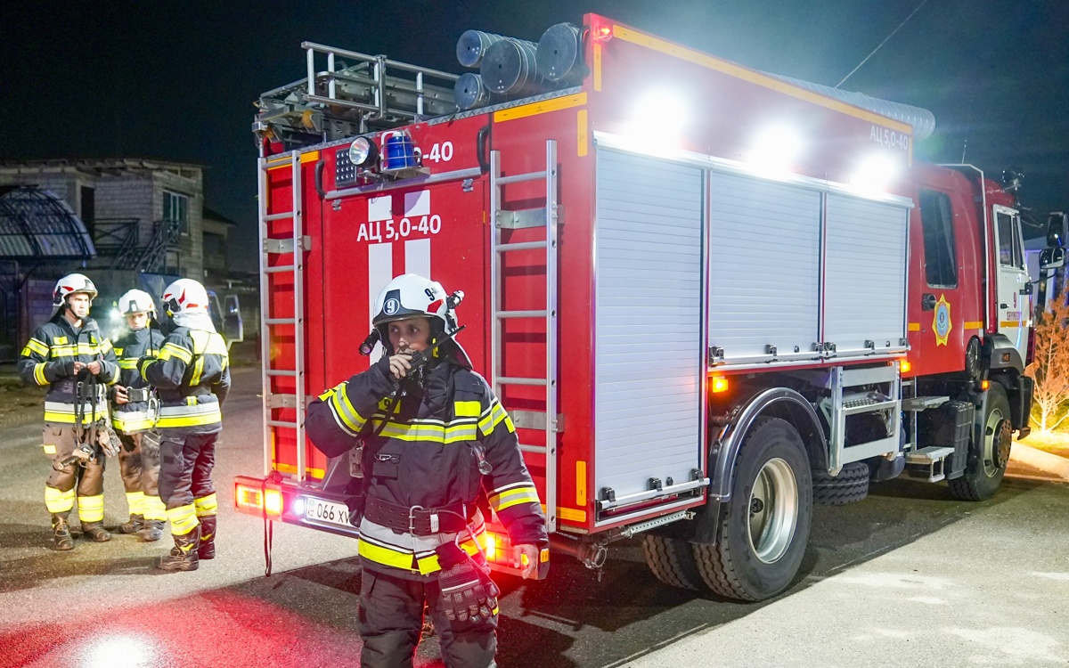 Трое детей погибли в пожаре в одном из жилых комплексов в Астане