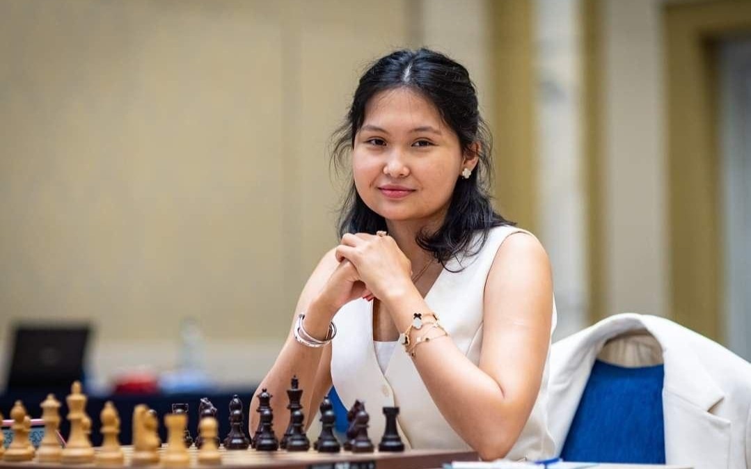 Бибисара Асаубаева сократила отставание от лидеров на Турнире претендентов