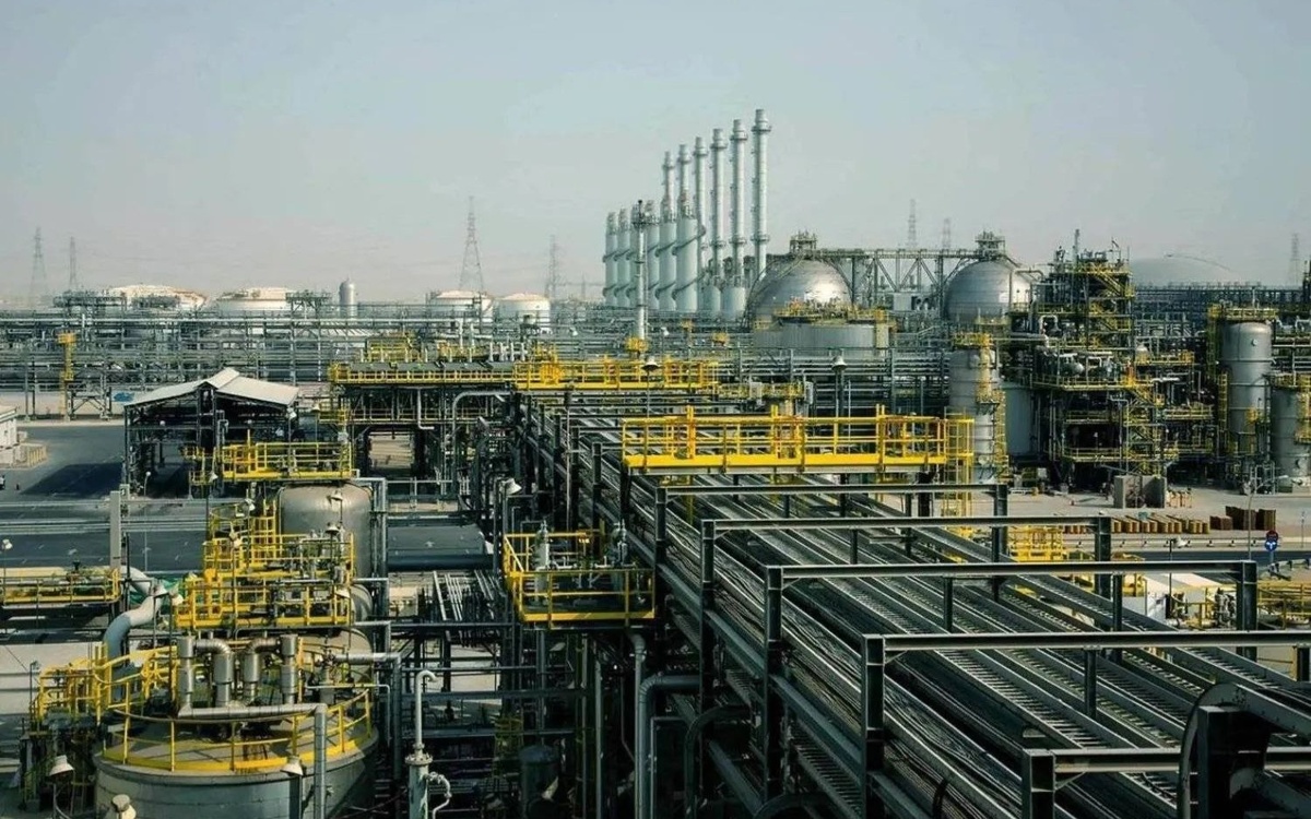 Саудовская-Аравия-вдвое-сократит-поставки-нефти-в-Китай
