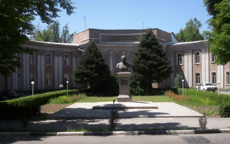 75 лет Академии наук Таджикистана: роль Каныша Сатпаева