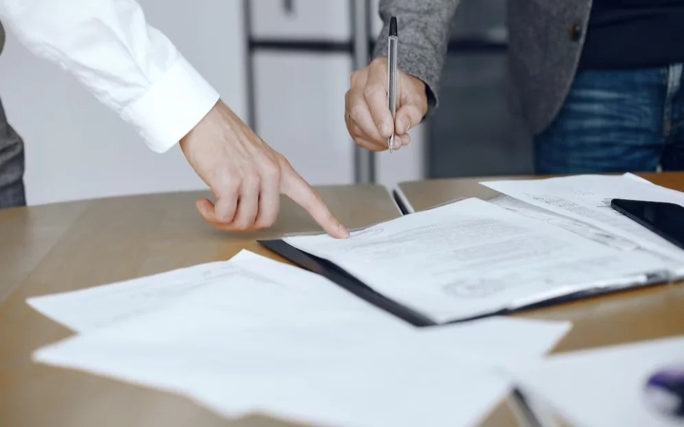 Аким Каратауского района Шымкента привлечен к дисциплинарной ответственности