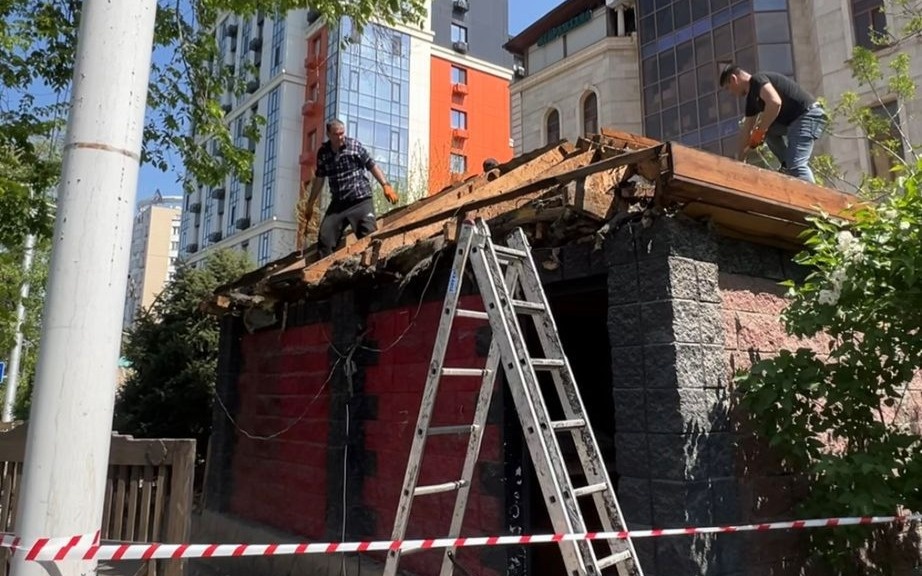 Очередной незаконный объект сносят в Алматы