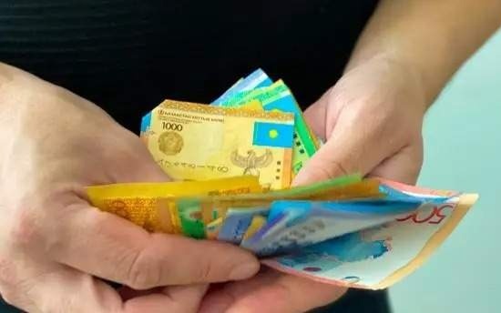 Предприятия ВКО задолжали работникам более 11,5 млн тенге