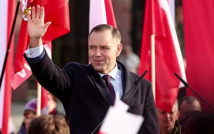 Президент Польши заявил о необходимости новой Конституции