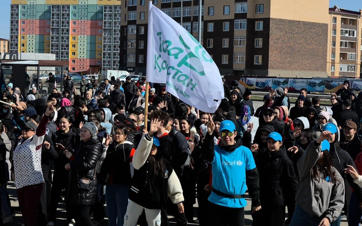 Экологическая акция «Таза Қазақстан» собрала 1000 горожан в Кокшетау